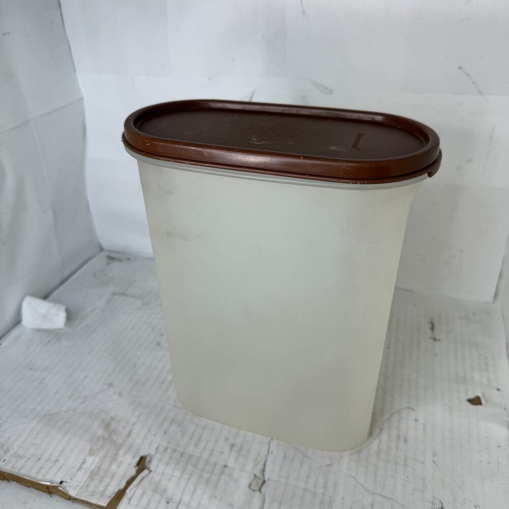 Vintage Tupperware #1614 Modular Mates 9 3/4 cup OVAL Container Brown Lid 1616